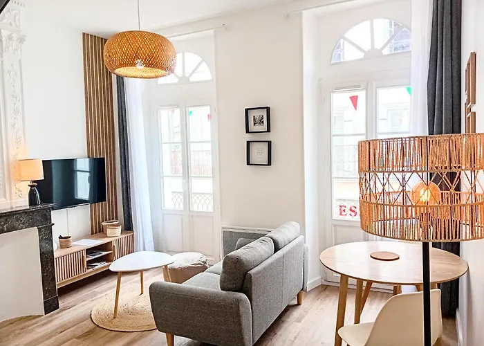 Stelina Haussmann - 1 Avec Balcon - Hypercentre Apartmán Villeneuve-sur-Lot